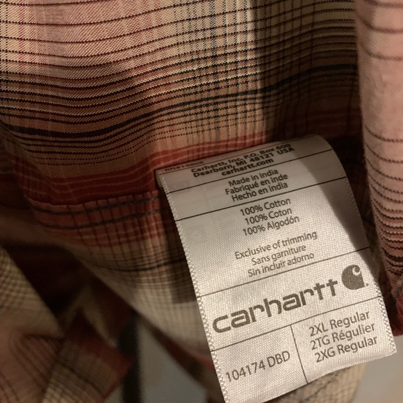 Carhartt short sleeve button up - Picture 2 of 6